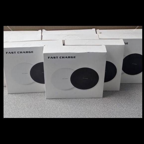 Wireless Fast Charger - Picture 2 of 2